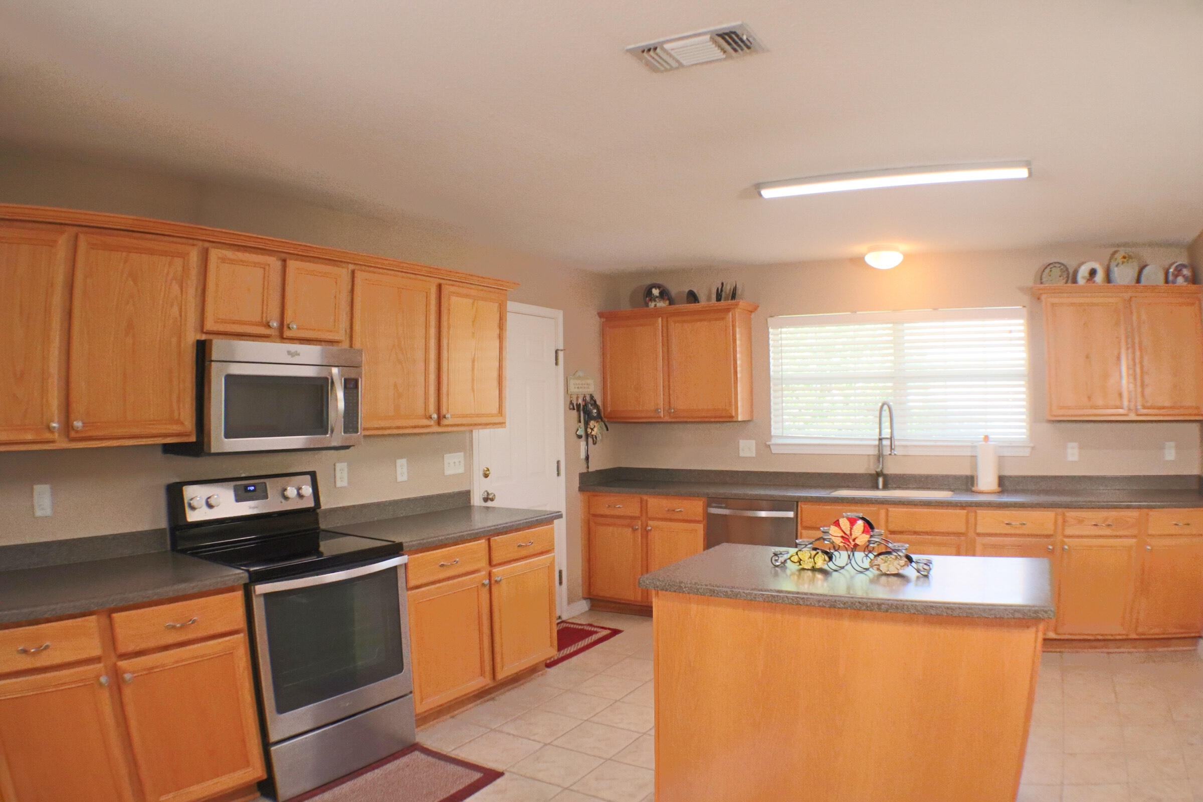 564 E Shipwreck Road