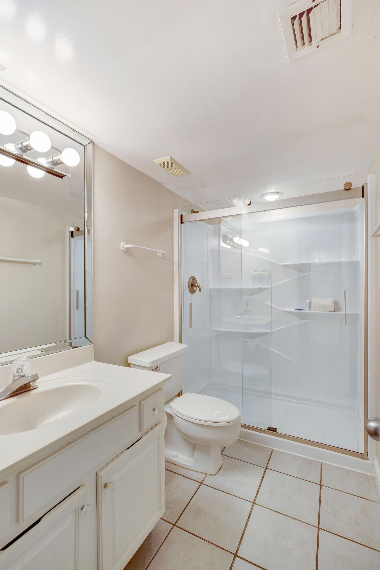 114 Mainsail Drive UNIT 157