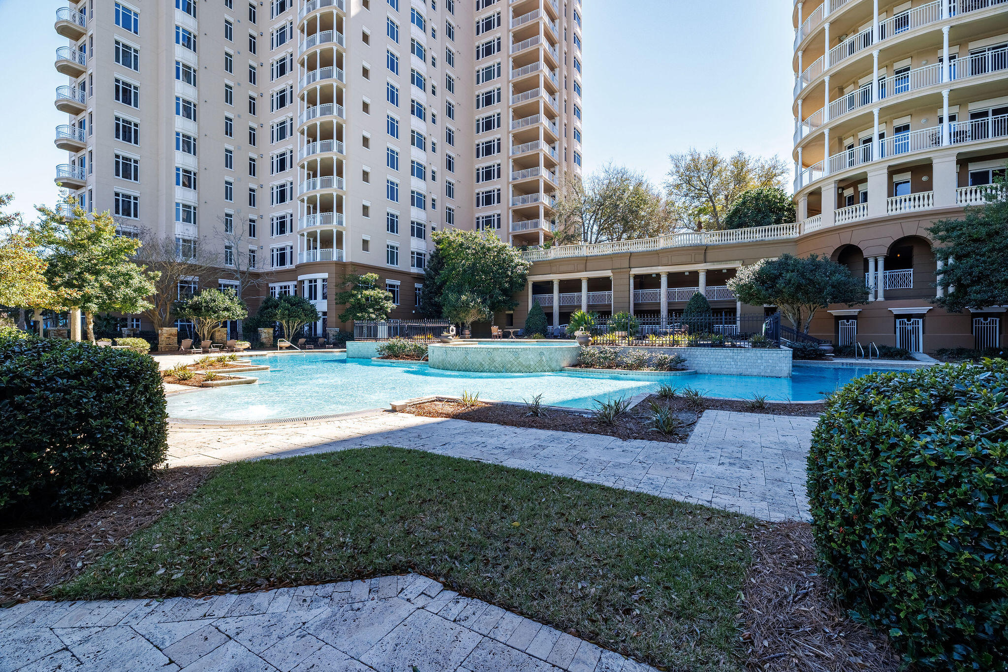 408 Kelly Plantation Drive 409