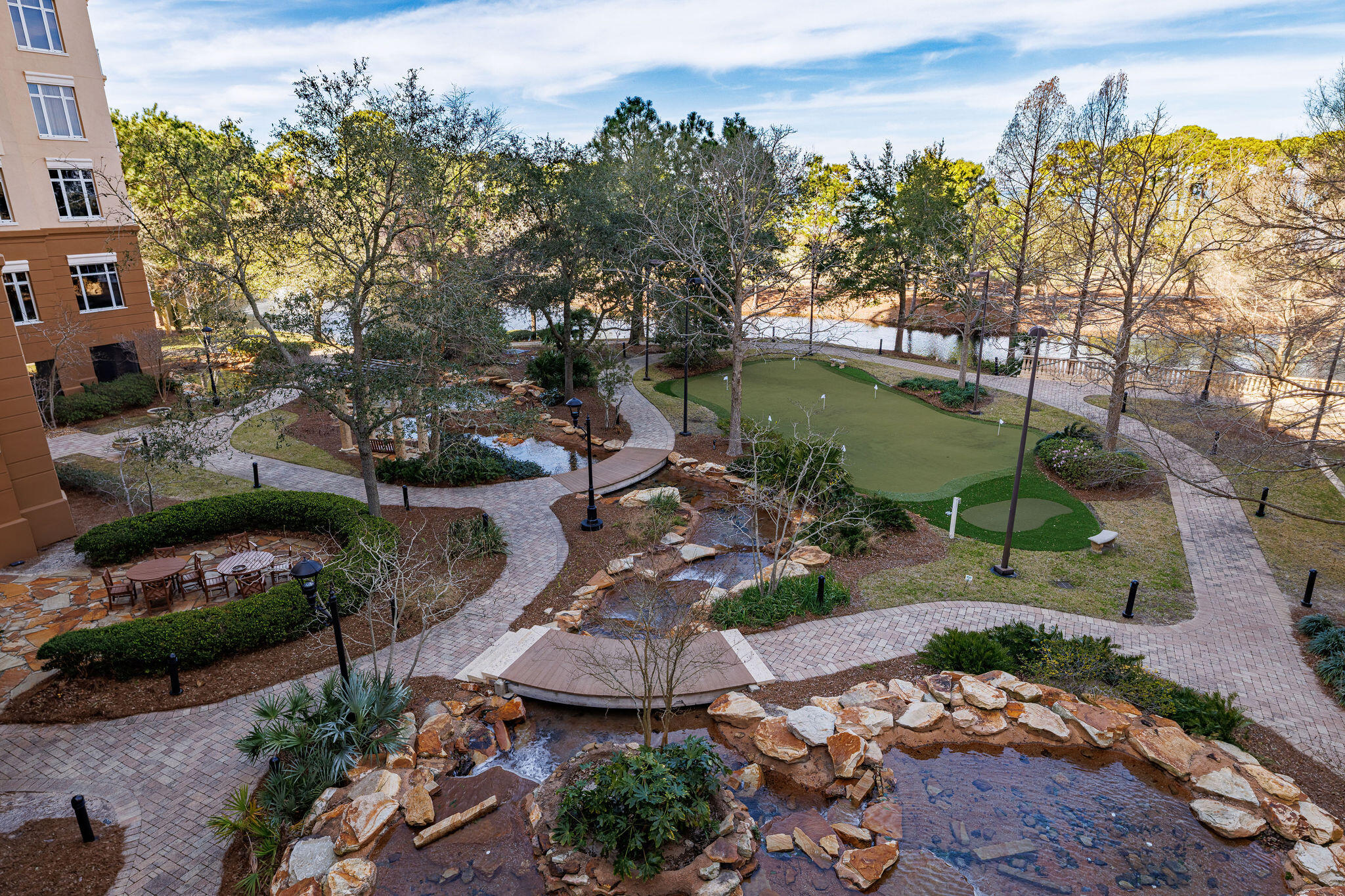 408 Kelly Plantation Drive 409