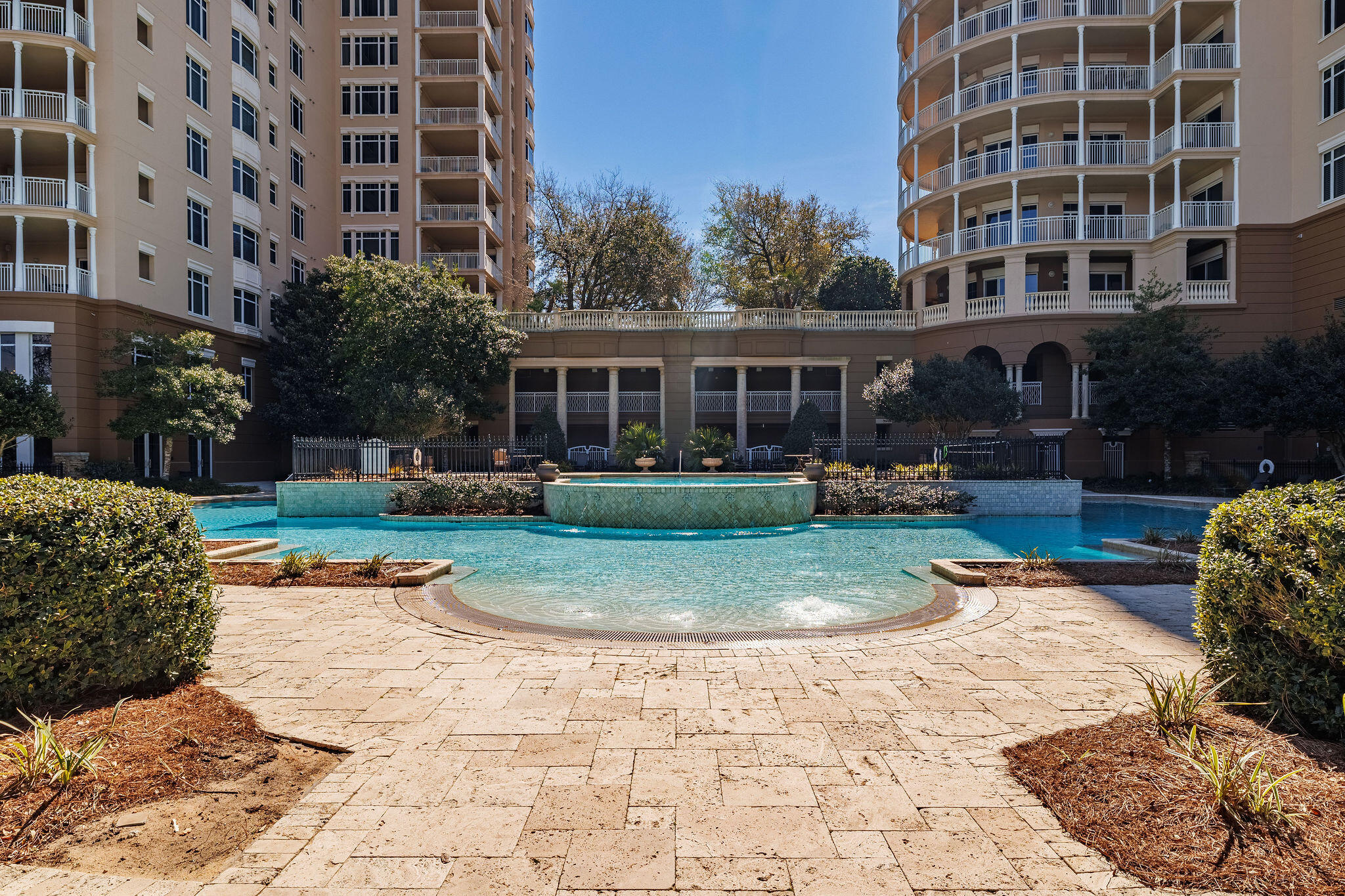 408 Kelly Plantation Drive 409