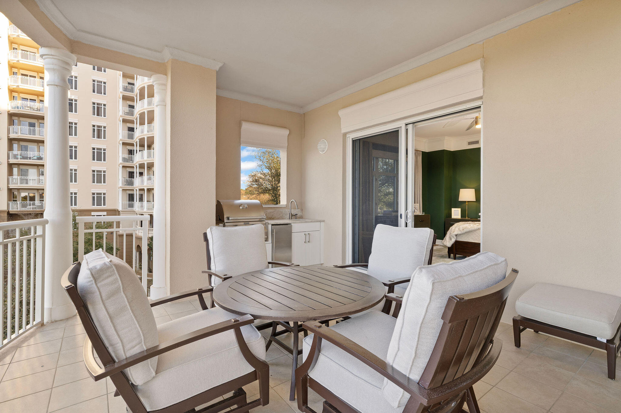 408 Kelly Plantation Drive 409