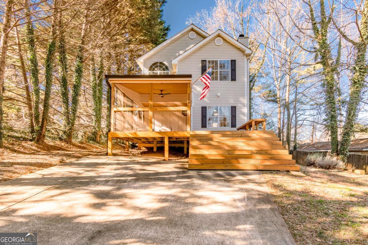 2605 Poplar Lane