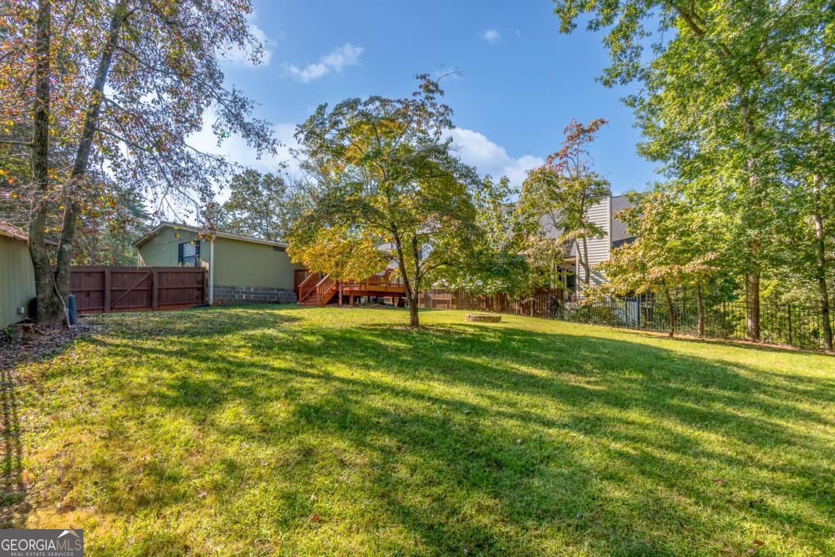 2253 Karen Lane