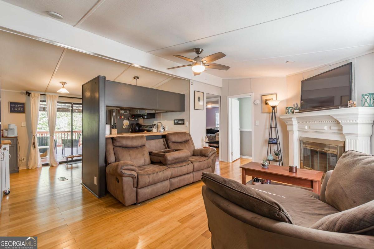 2253 Karen Lane