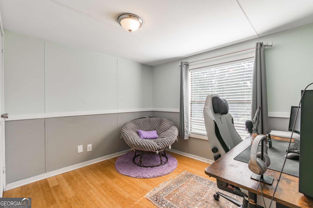 2253 Karen Lane
