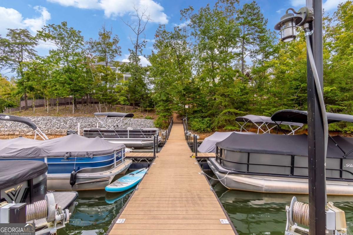 6008 Tradewinds Cove