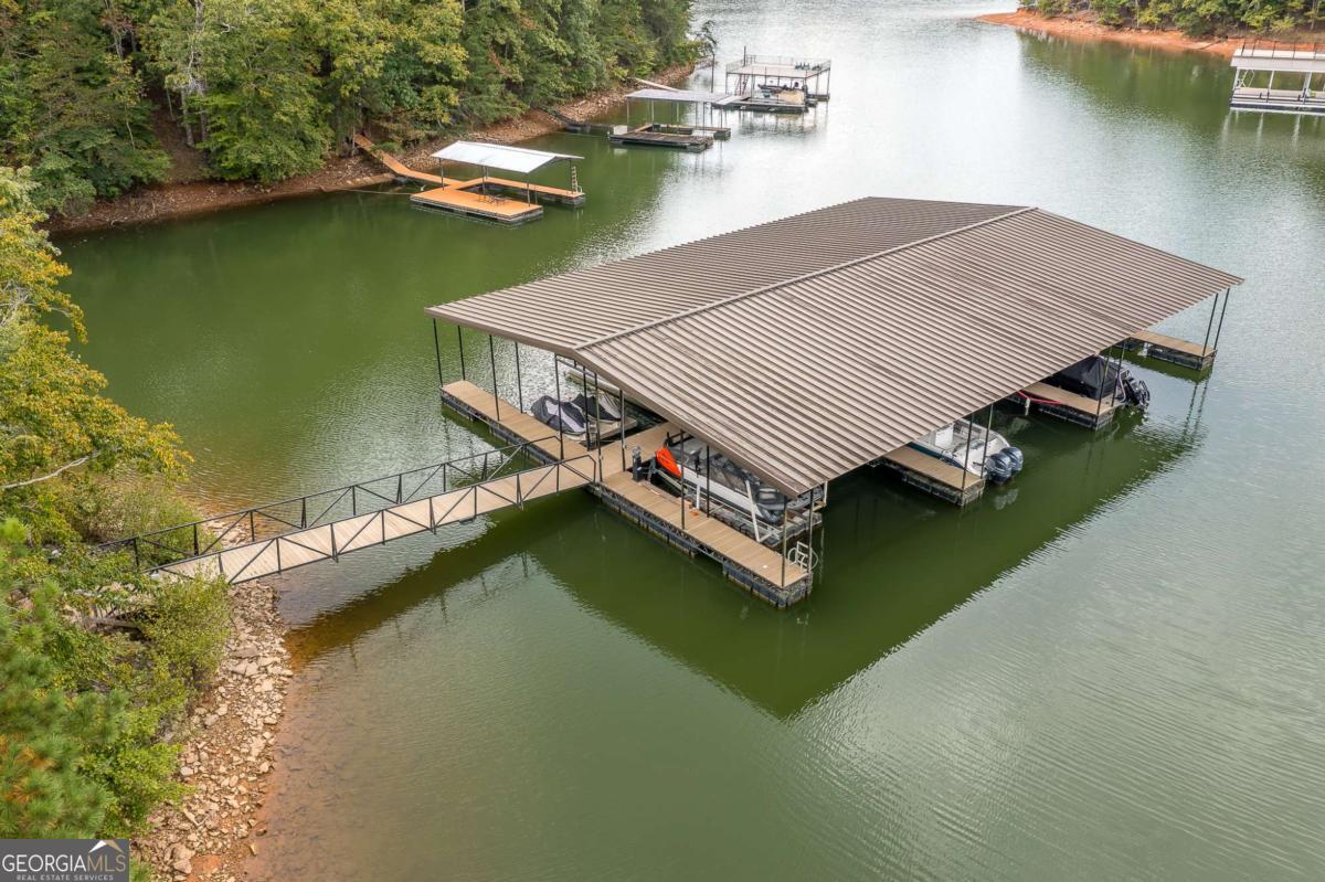 6008 Tradewinds Cove