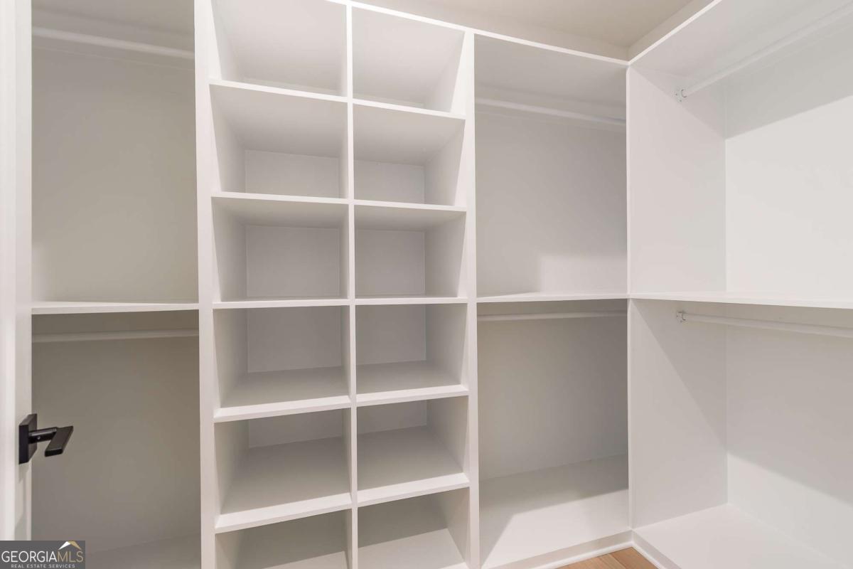 6008 Tradewinds Cove