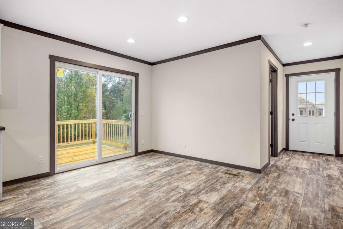 332 Mineral Springs Trail