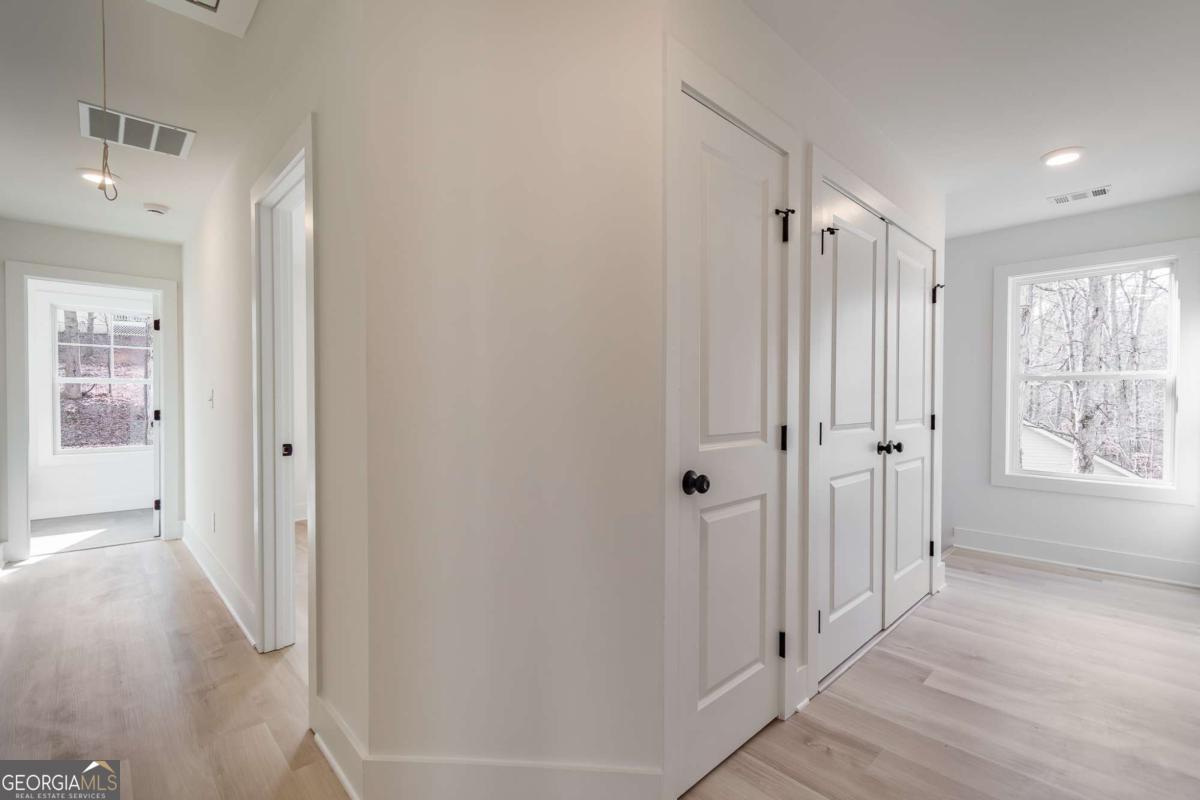 3416 Rock Ridge Drive