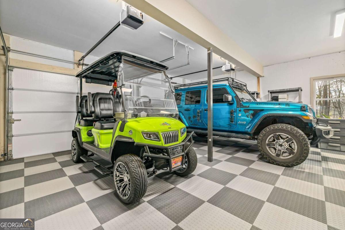 195 Skunk Hollow Road