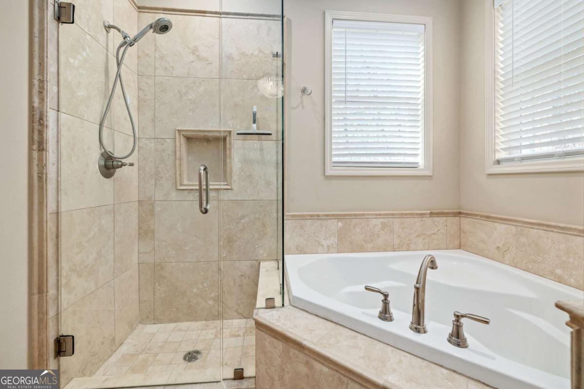 195 Skunk Hollow Road