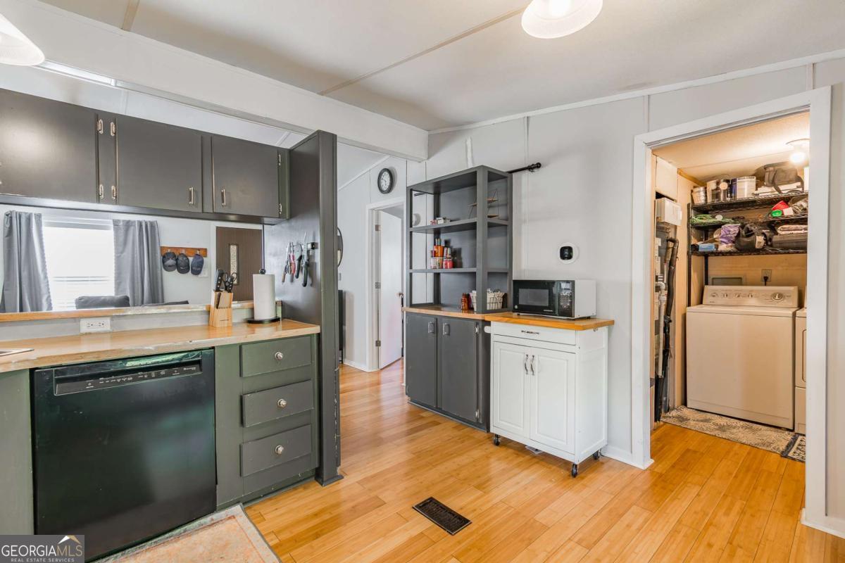 2253 Karen Lane # 5769