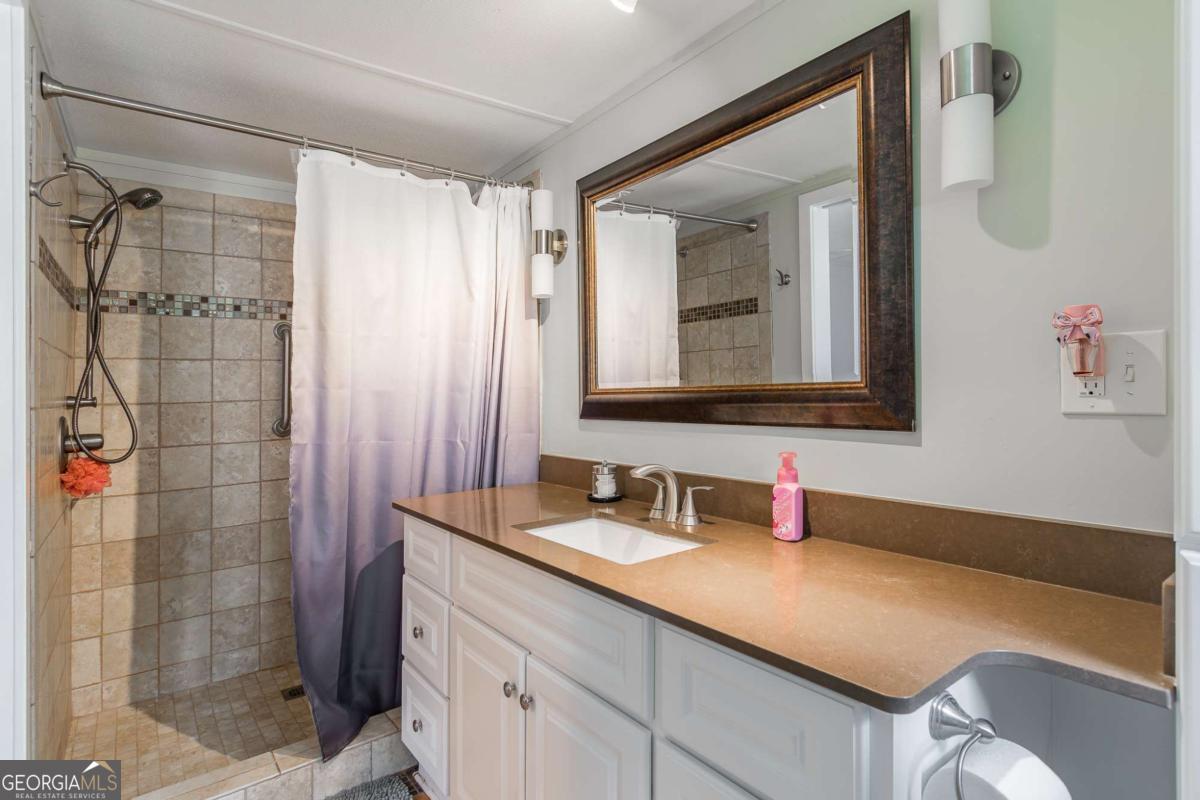 2253 Karen Lane # 5769