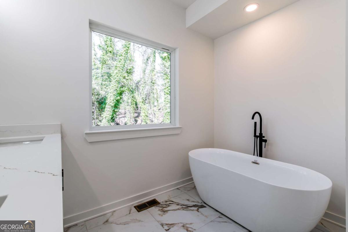 6121 Timberidge Drive