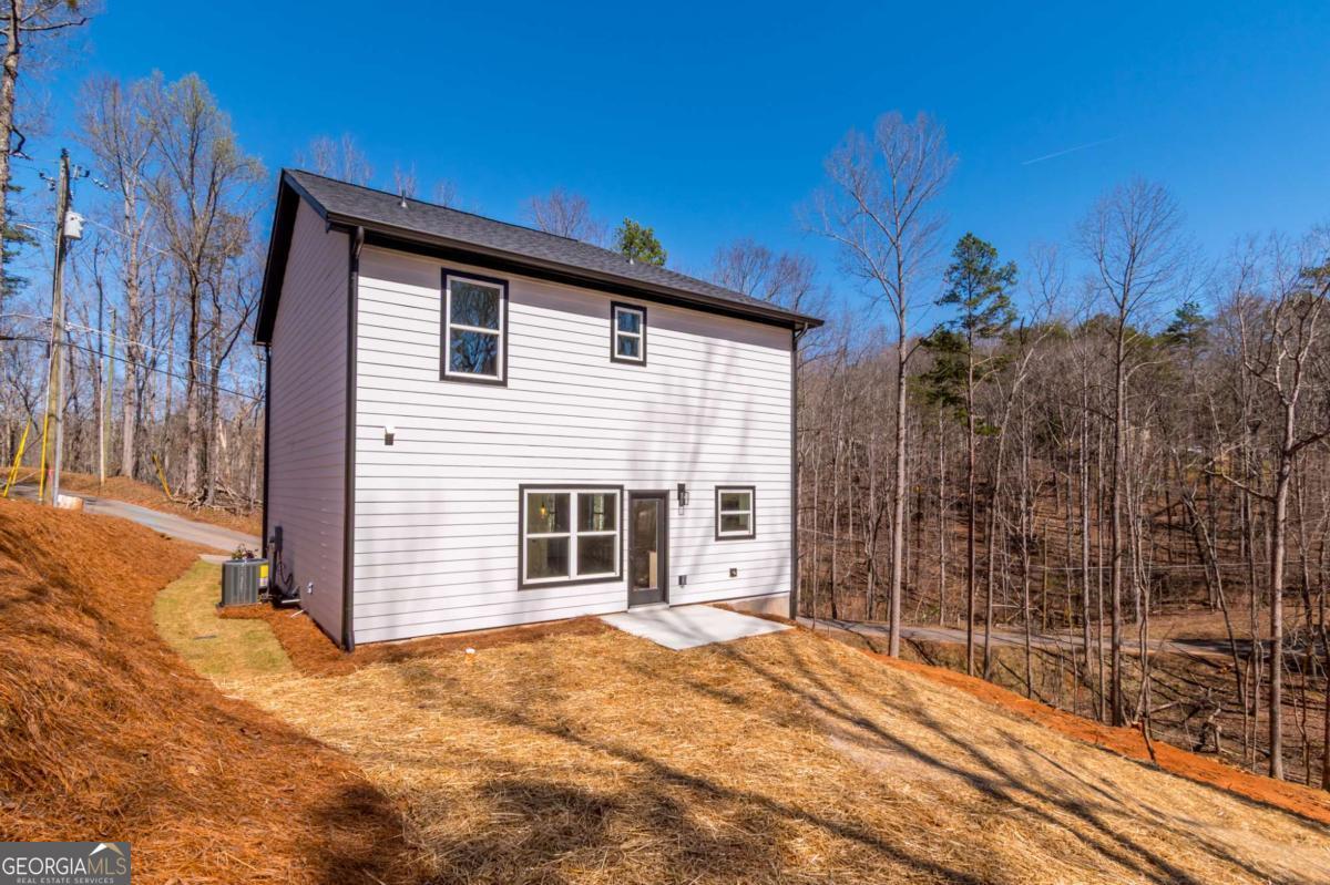 7603 Beachwood Drive