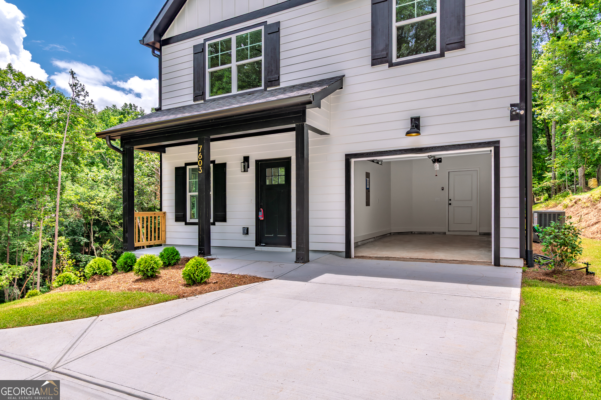7603 Beachwood Drive