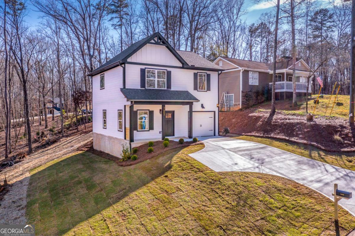 7603 Beachwood Drive