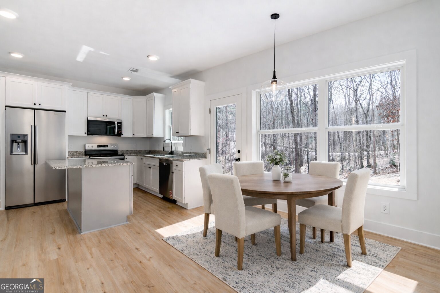 7603 Beachwood Drive