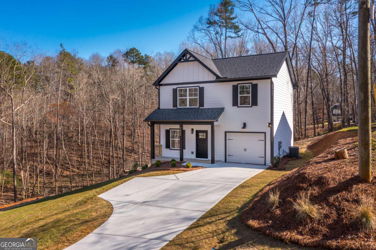 7603 Beachwood Drive