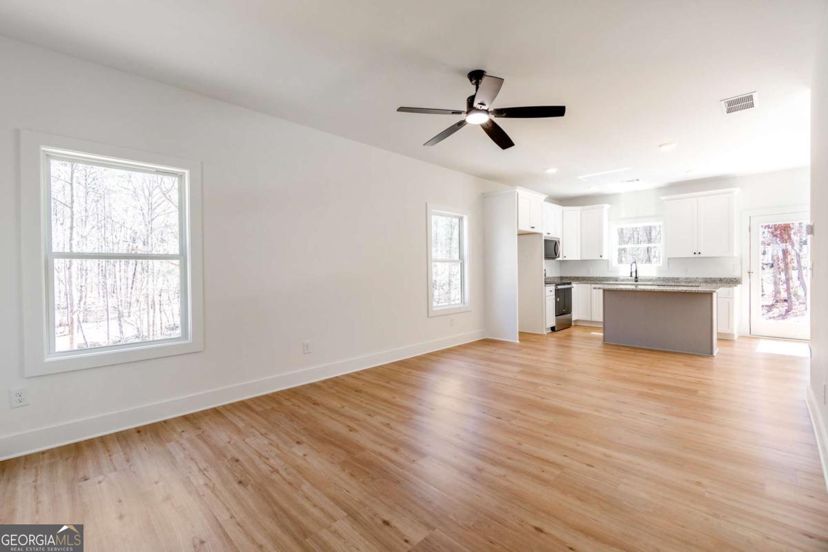 7603 Beachwood Drive