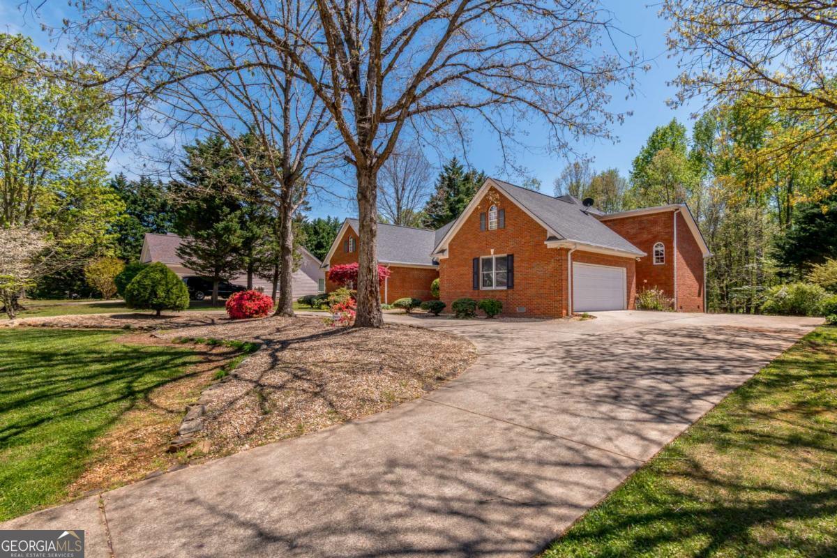 6628 Windvane Point