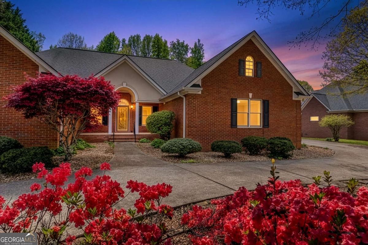 6628 Windvane Point