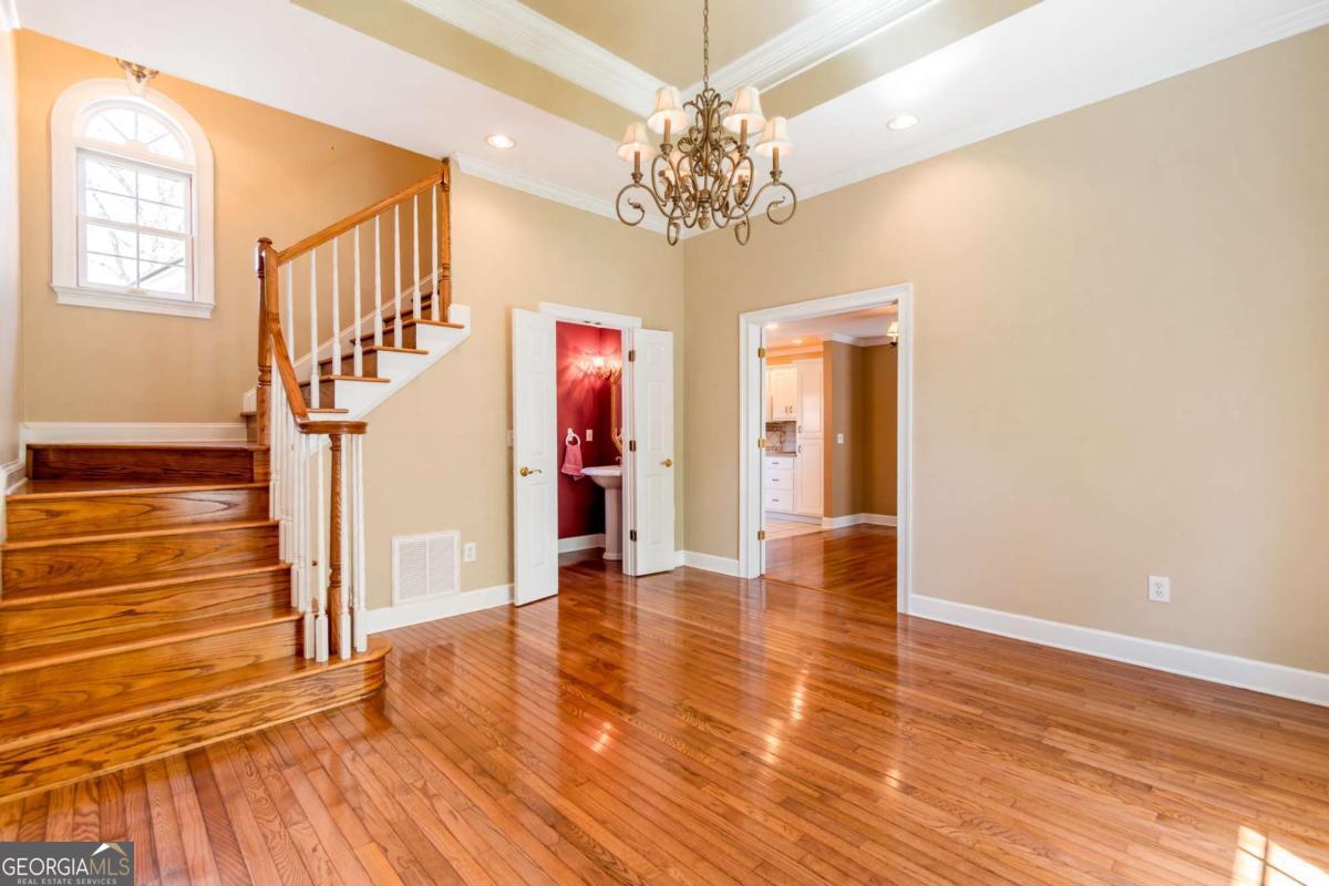 6628 Windvane Point