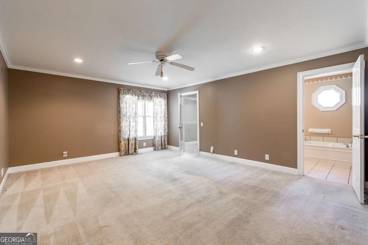 6628 Windvane Point