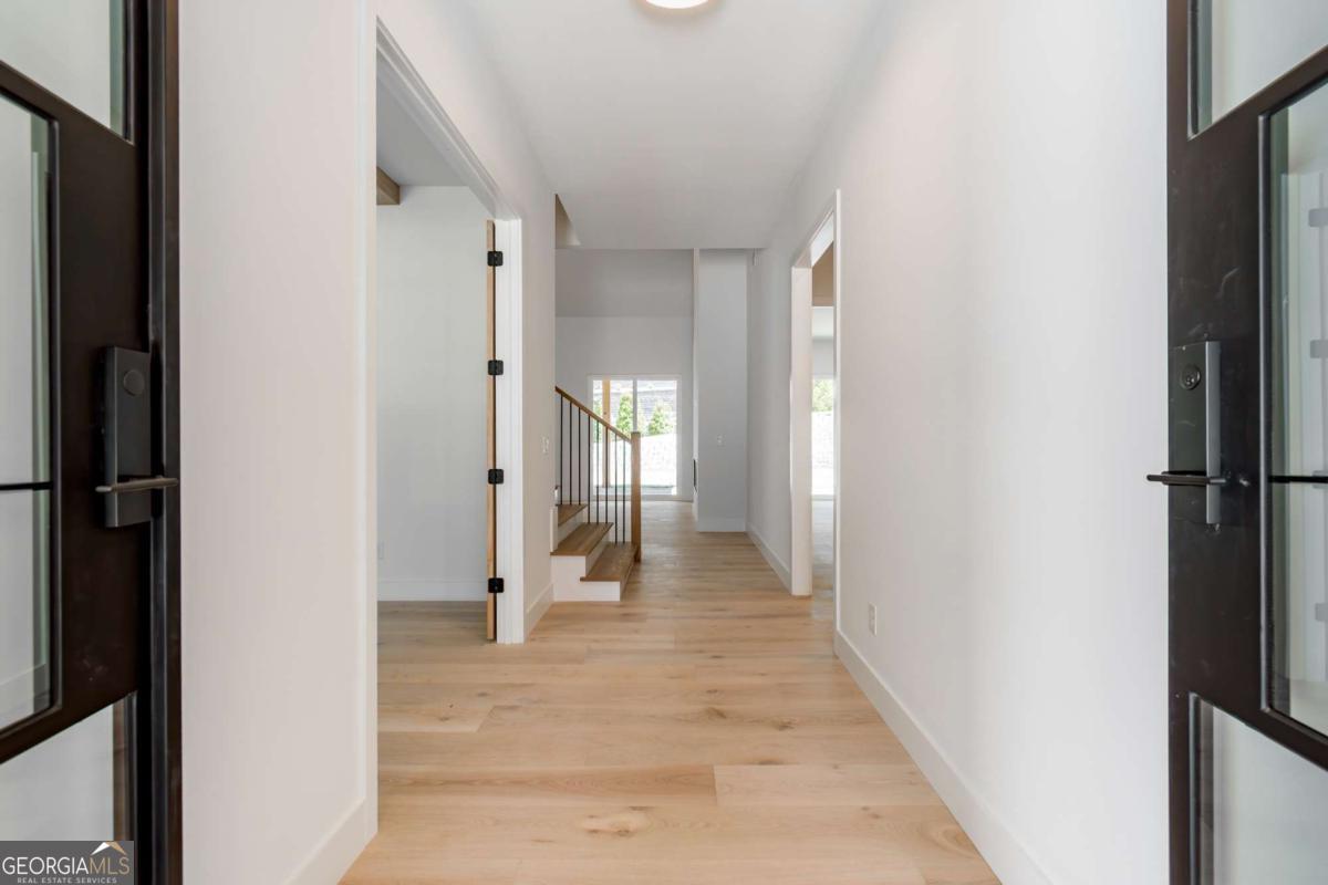 6004 Hemingway Lane