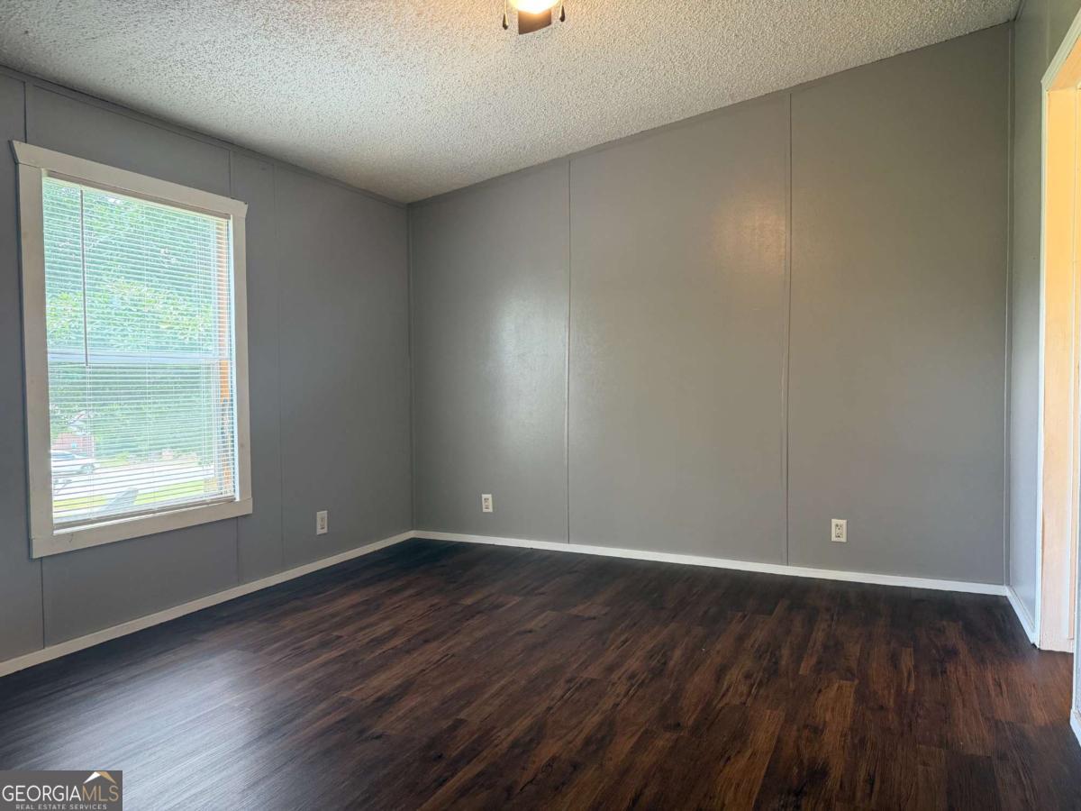 4128 Price Road