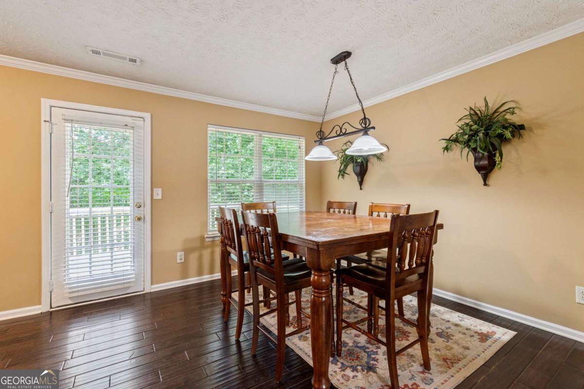 4718 Middleboro Lane