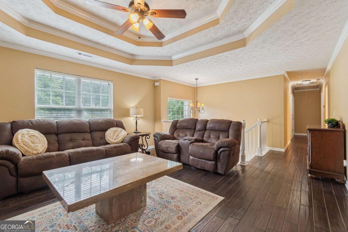 4718 Middleboro Lane