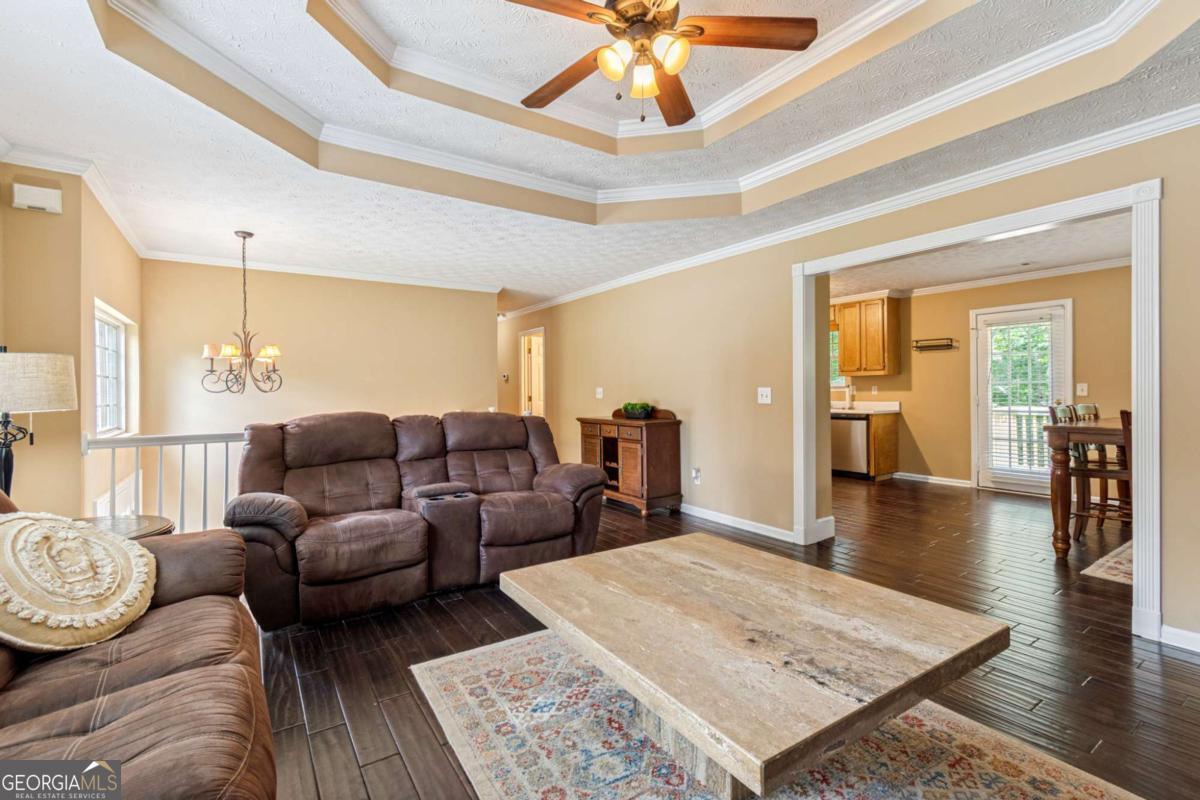 4718 Middleboro Lane