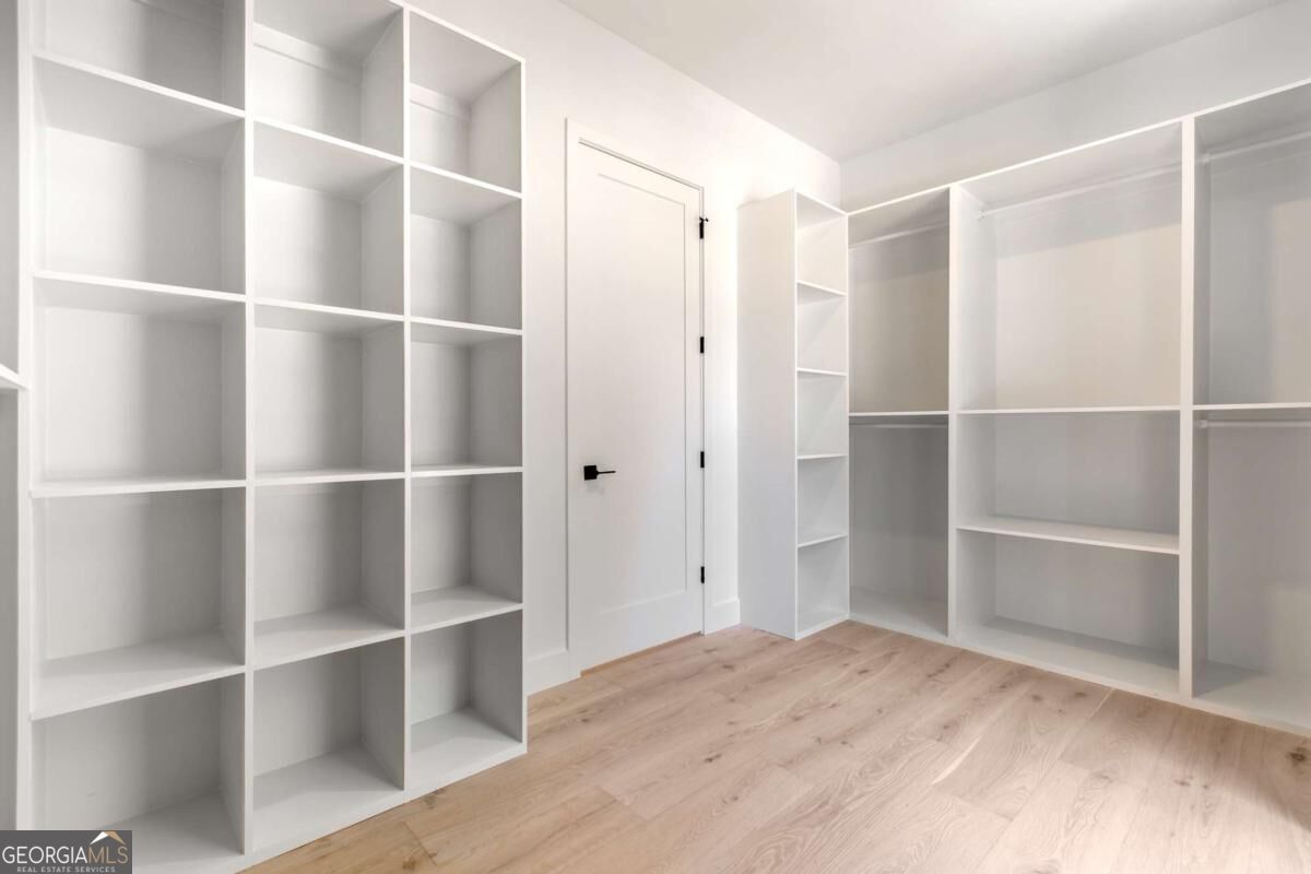 6004 Hemingway Lane