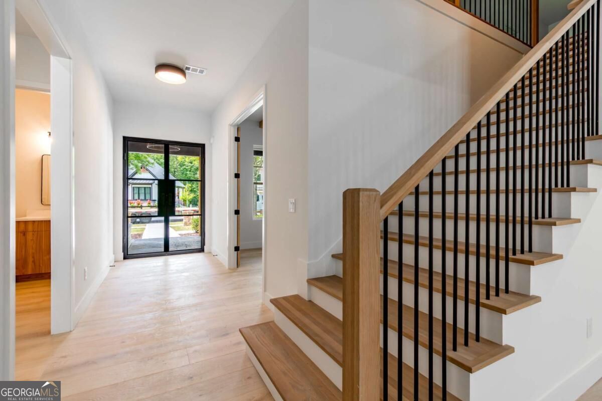 6004 Hemingway Lane