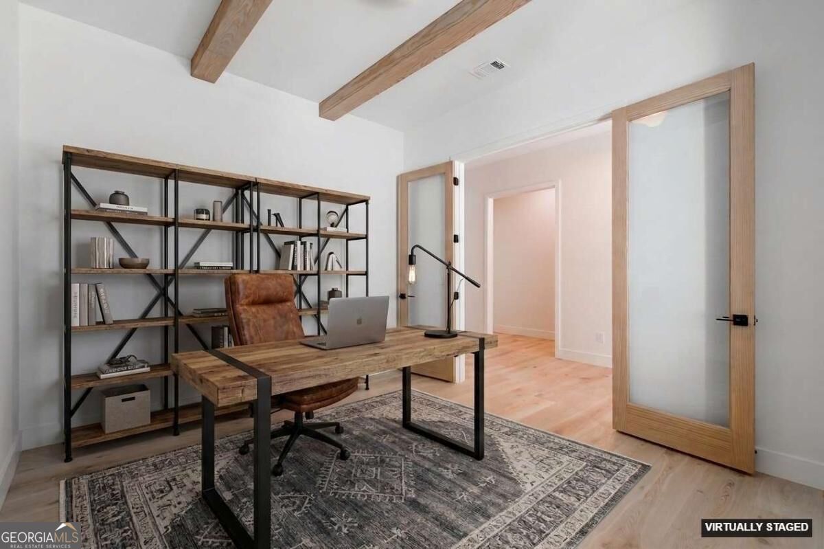 6004 Hemingway Lane