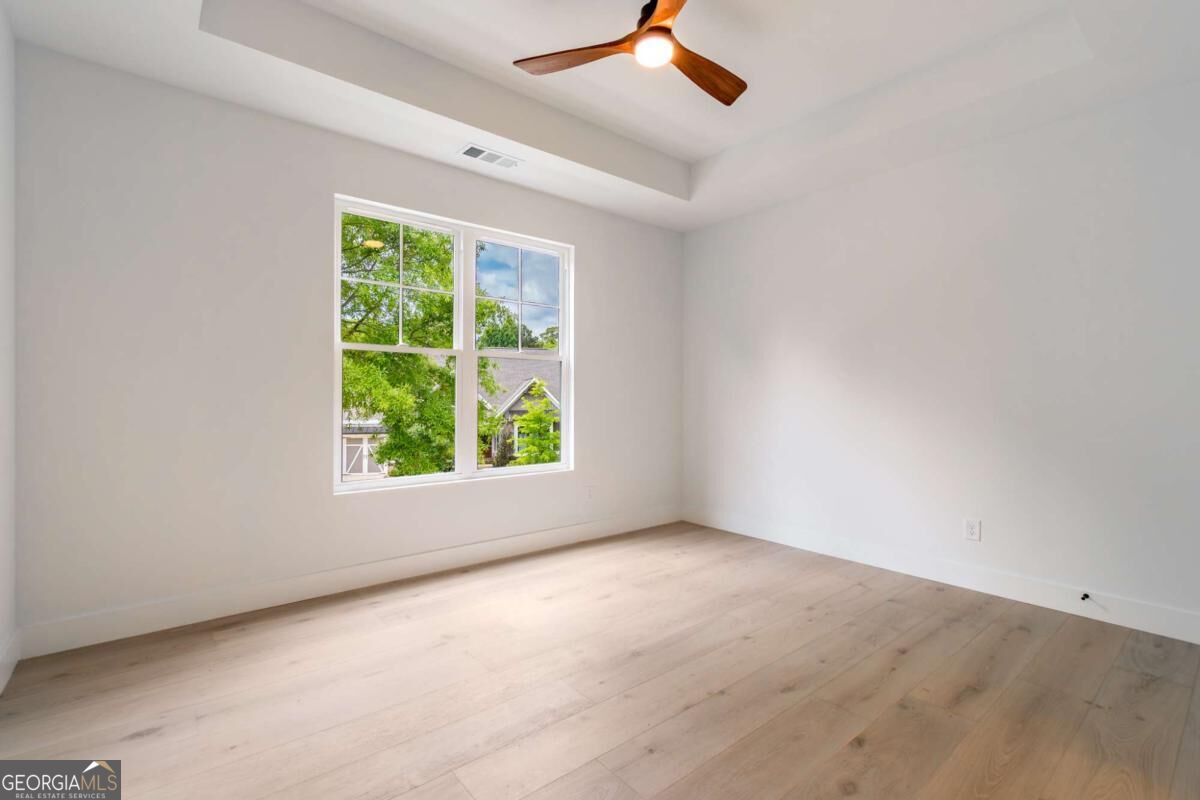 6004 Hemingway Lane