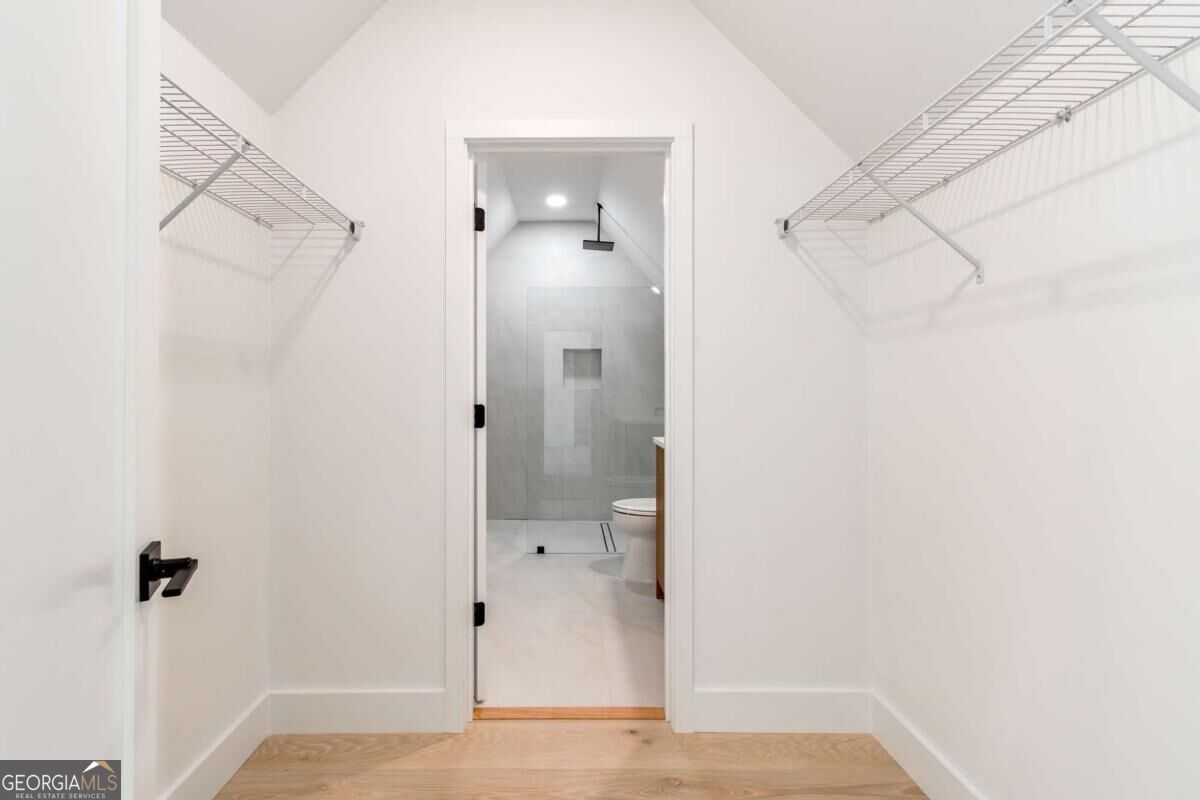 6004 Hemingway Lane