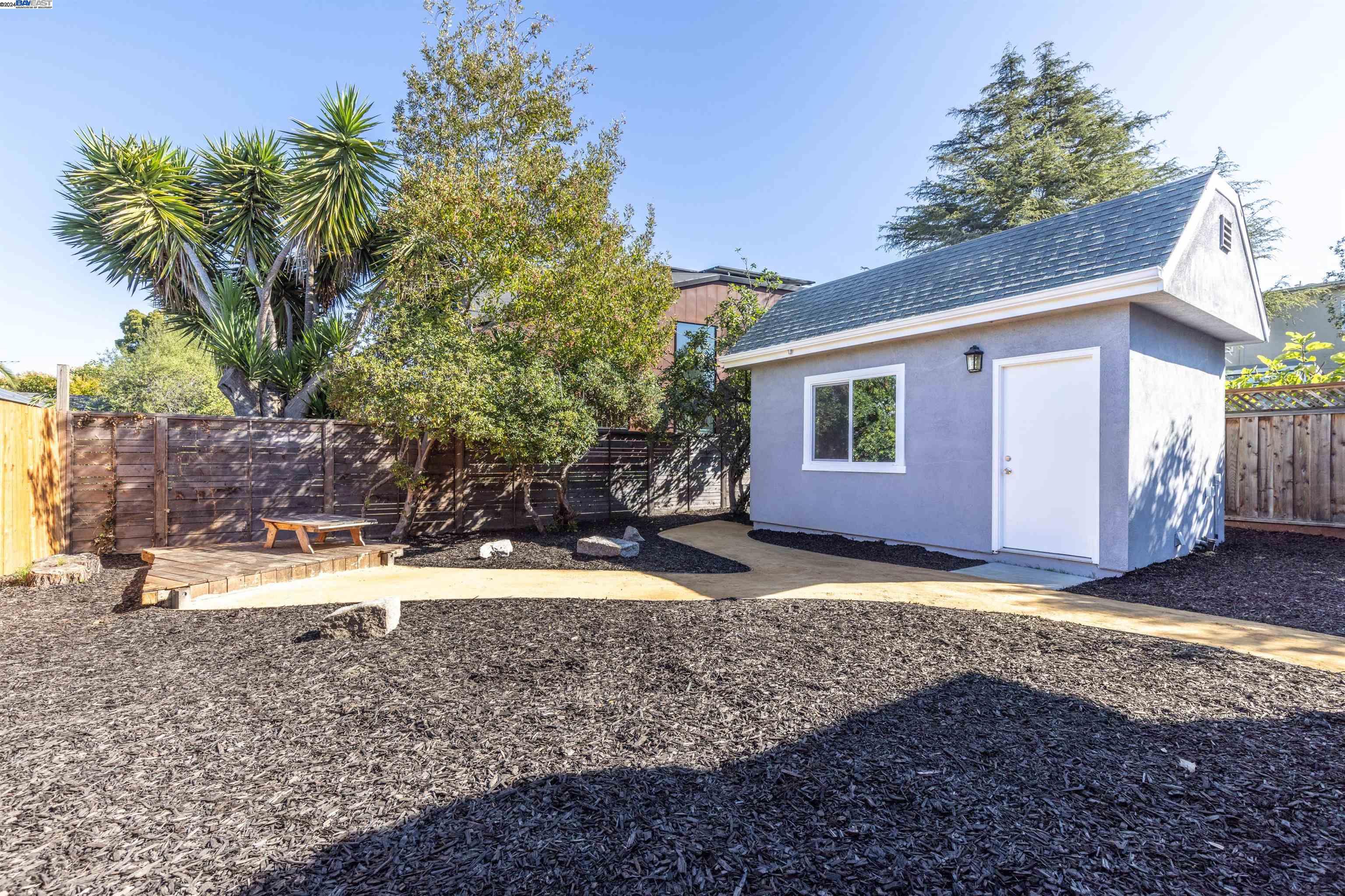955 Virginia St