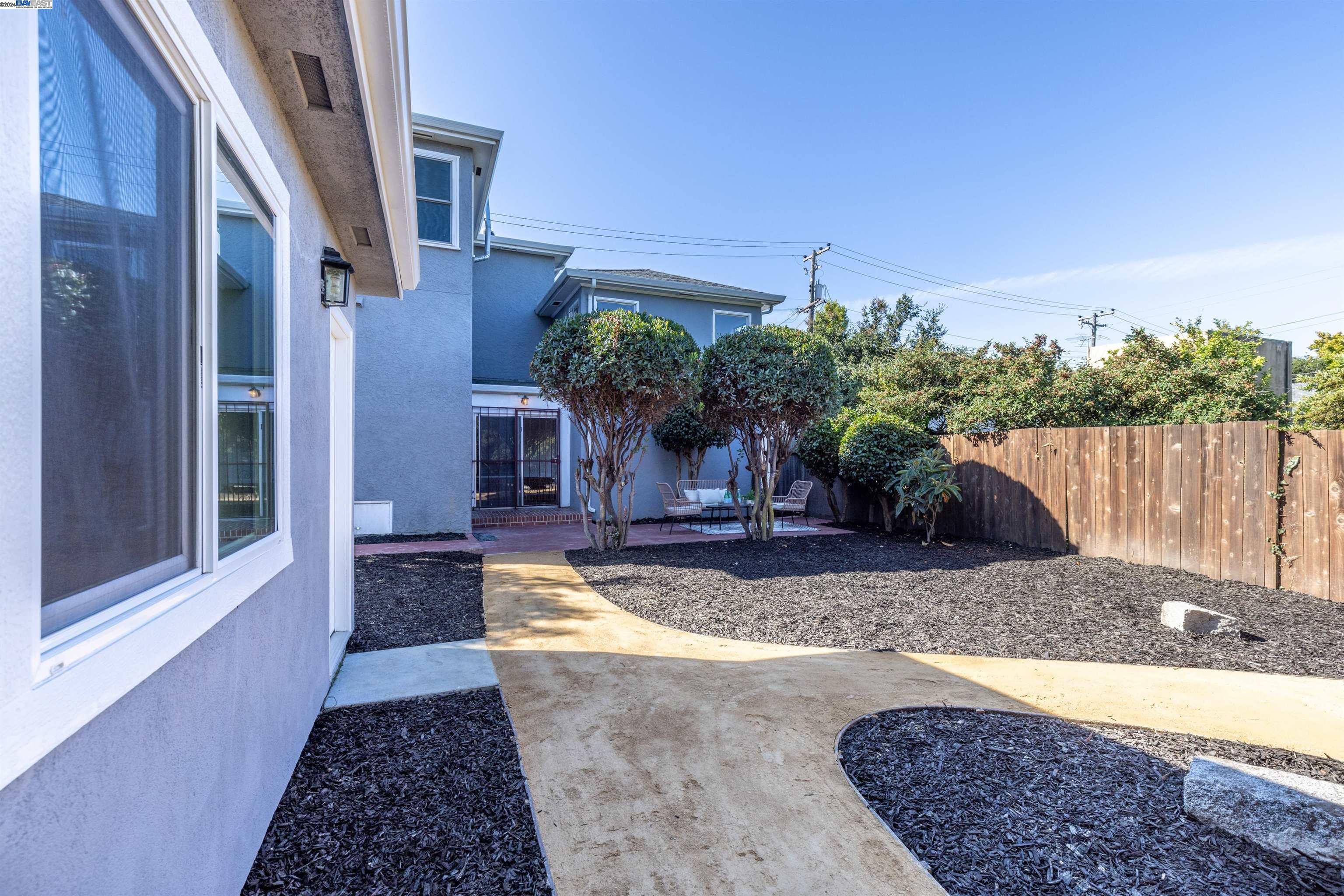955 Virginia St