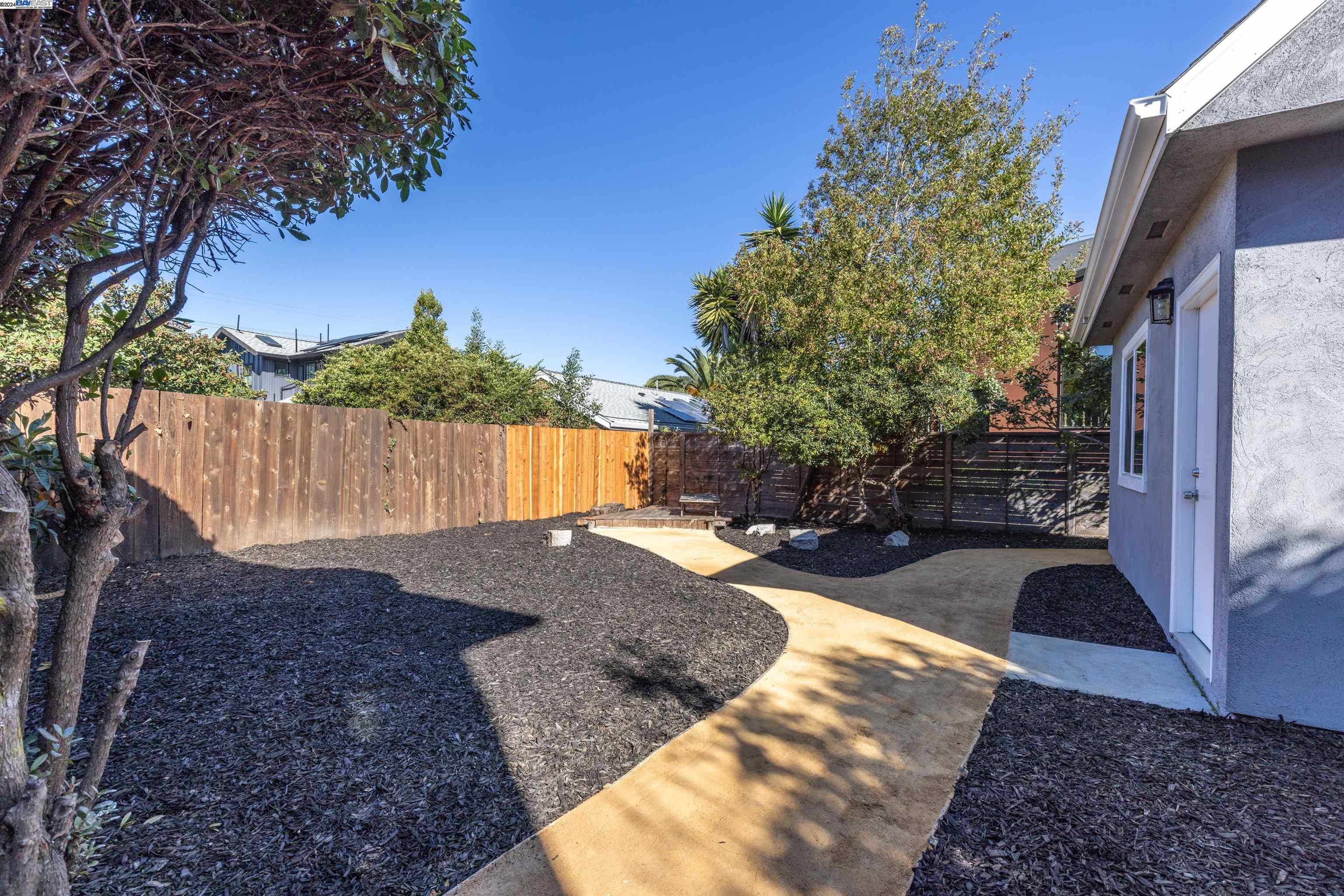 955 Virginia St
