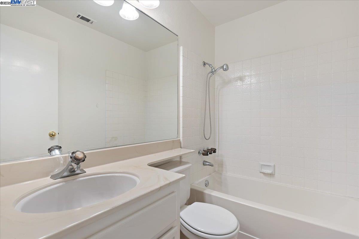 38717 Huntington Cir