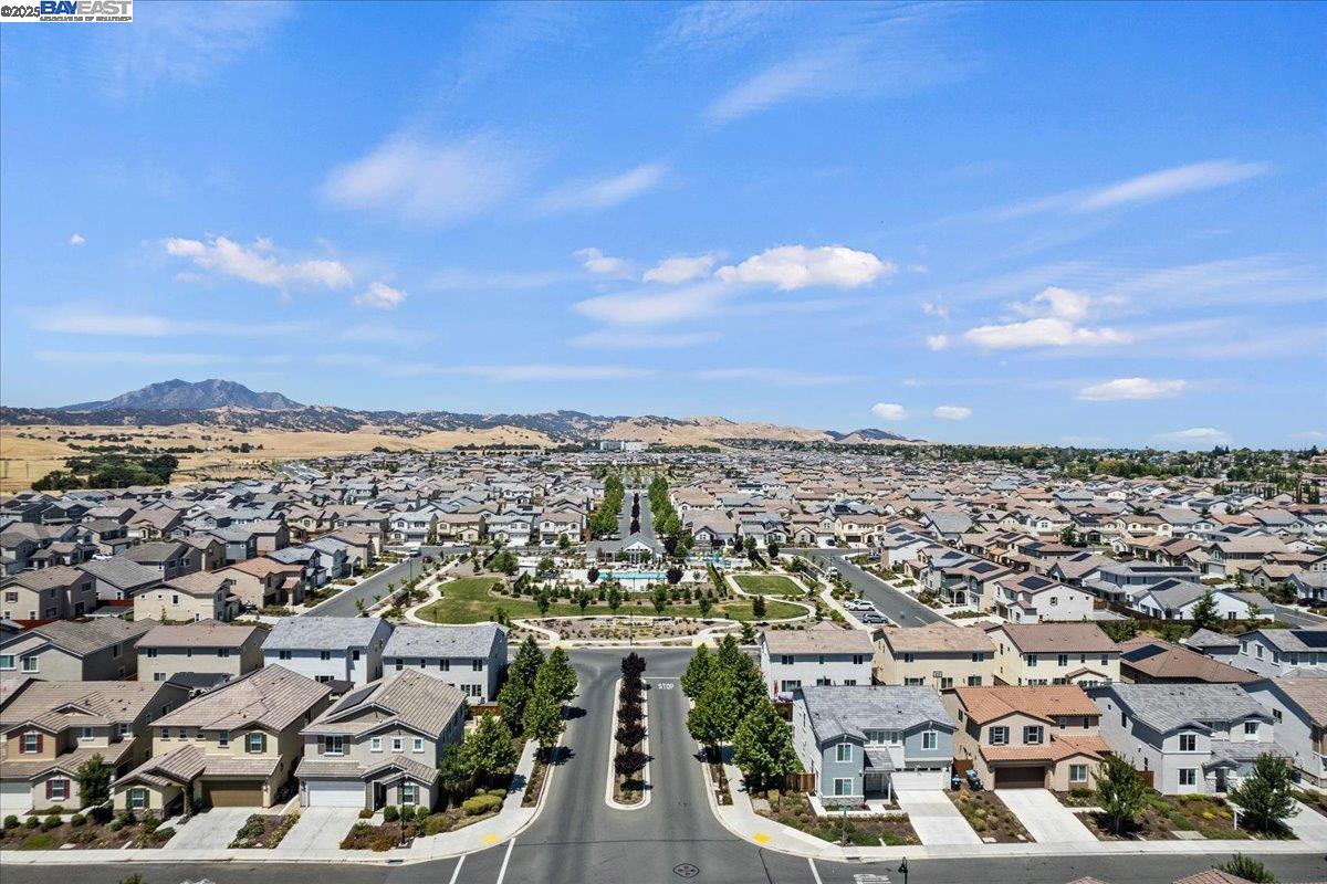 5352 Guenoc Valley Ln