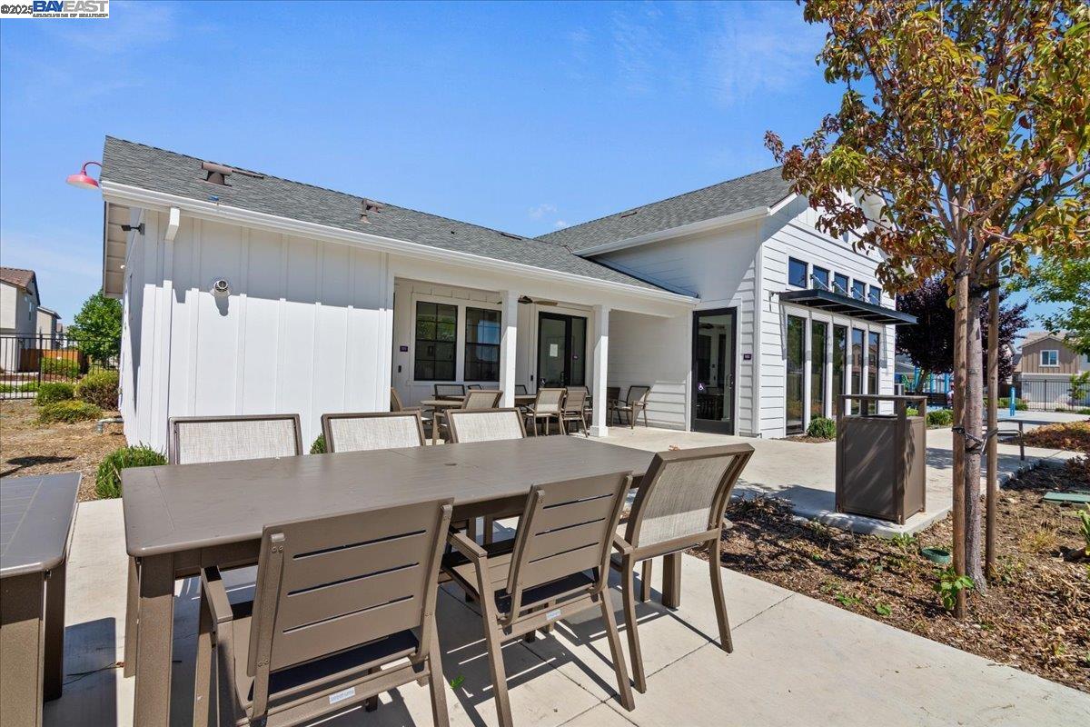 5352 Guenoc Valley Ln