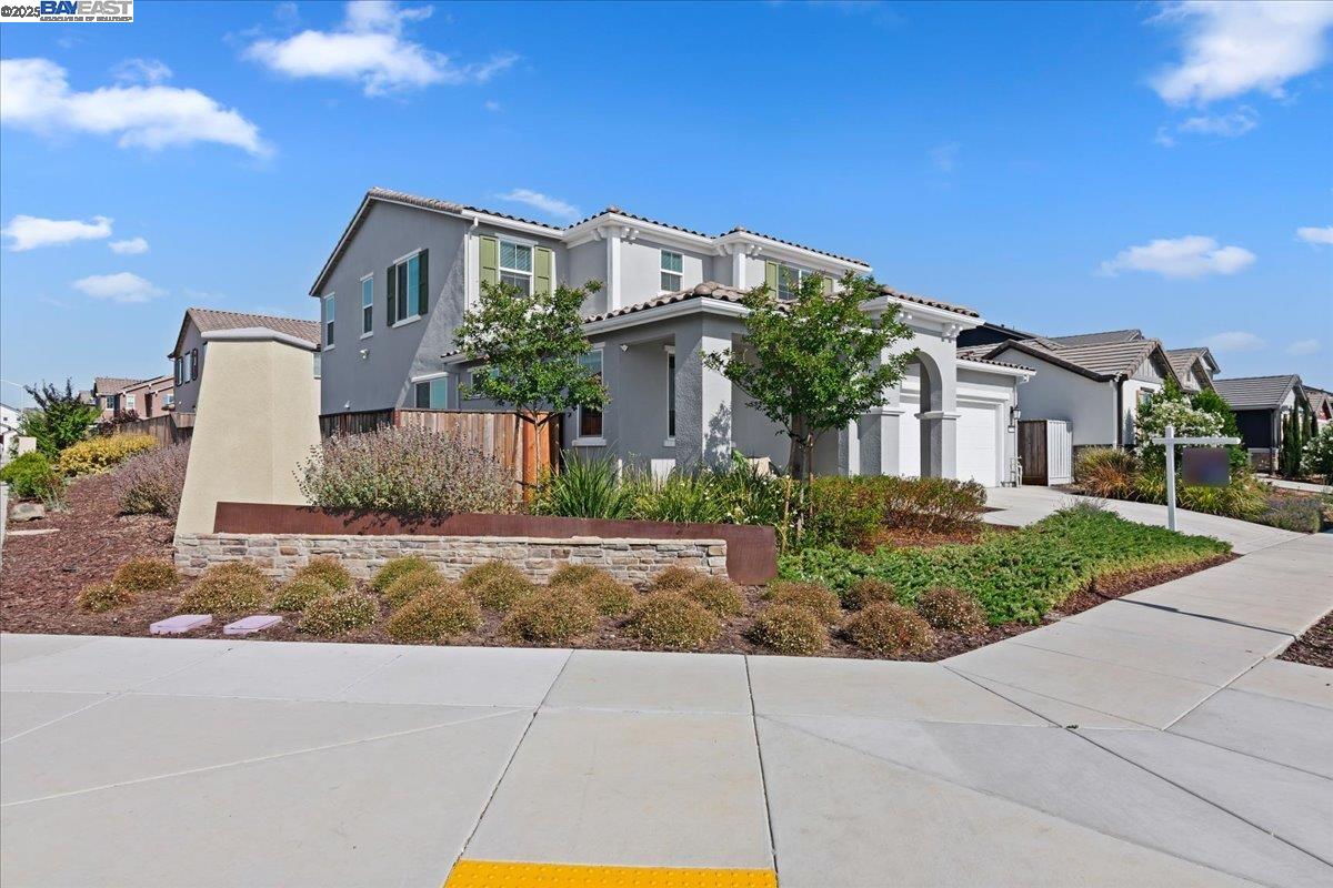 5360 Trimonti Cir
