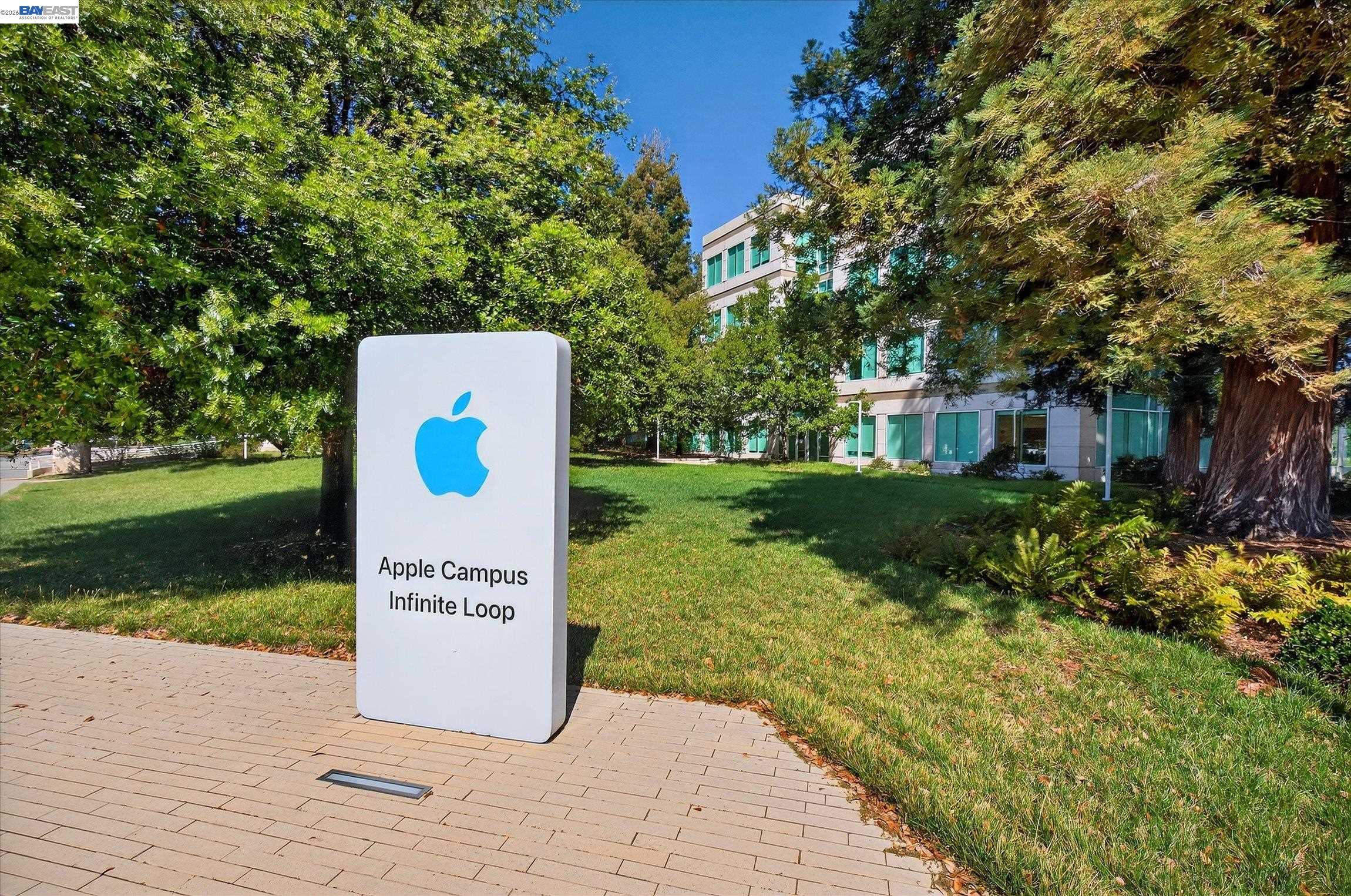 530 La Conner Dr # 14