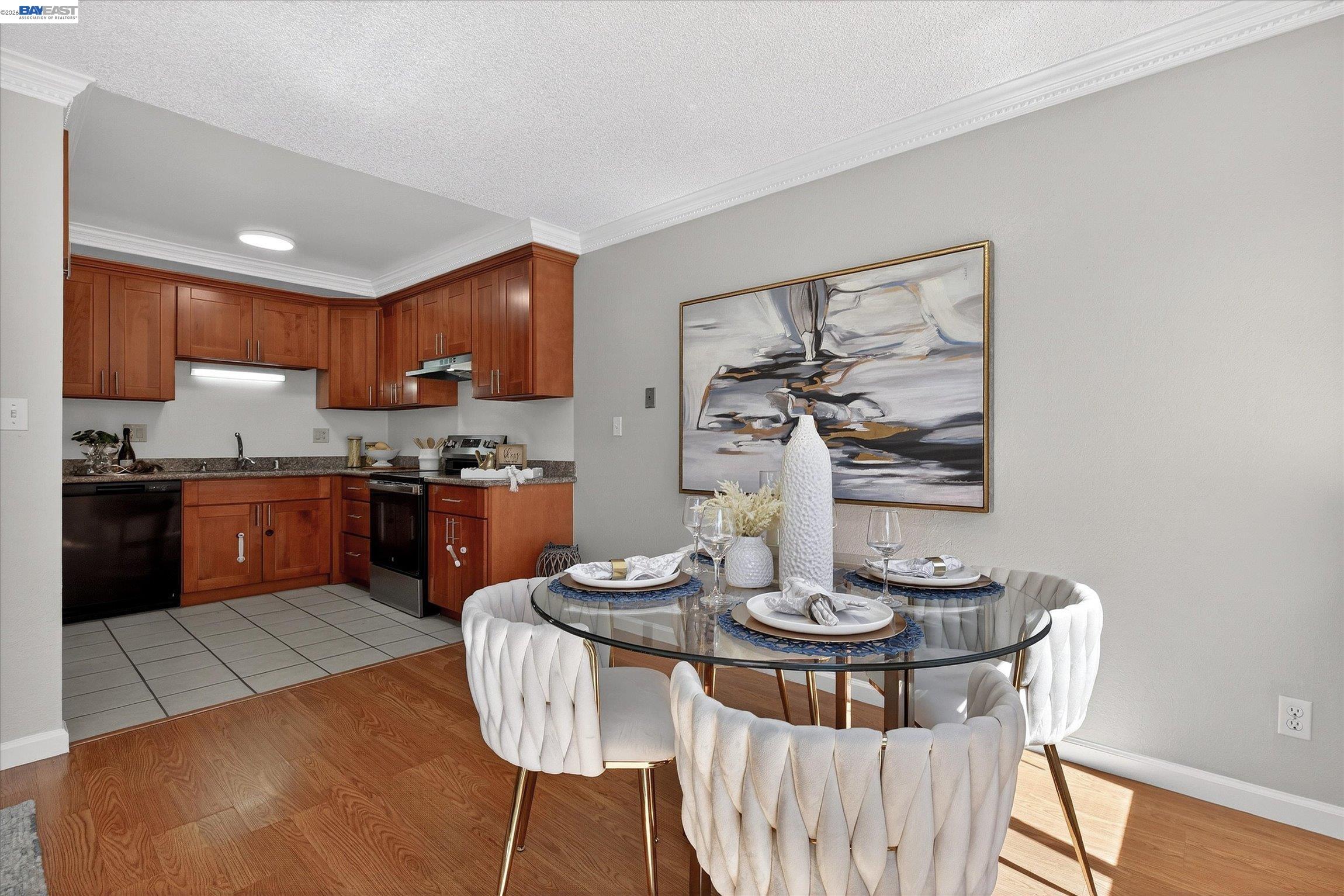 530 La Conner Dr # 14