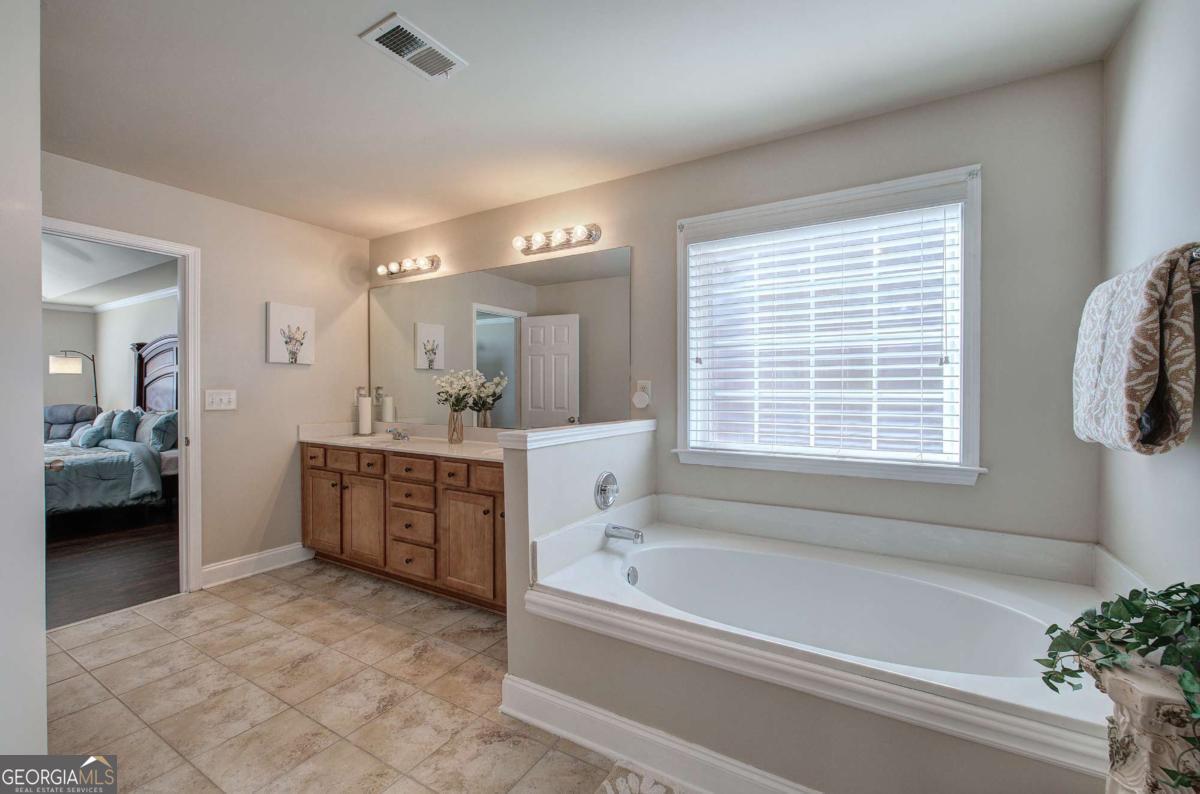 4978 Arbor View Parkway NW